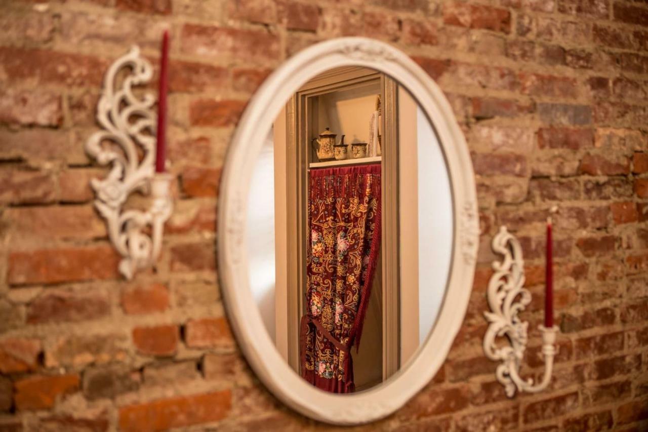 10 Min To Town Center & Wedding Venues W Walkscore 96 & Super Fast Wifi Apartment Lancaster Bagian luar foto